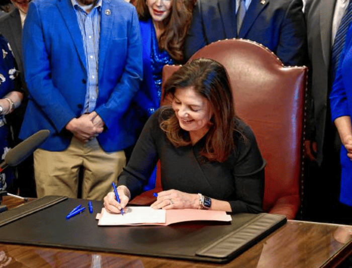 Ayotte bill signing